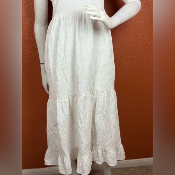 Universal Thread Cream 100% Cotton Long Sleeve Dress Size Medium - Picture 14 of 17